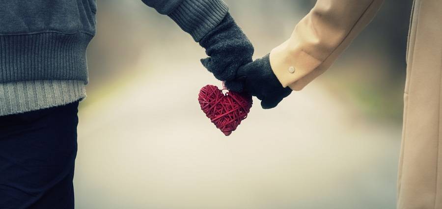 روابط عاطفی و عشقی در سال کنکور خوب است یا بد 